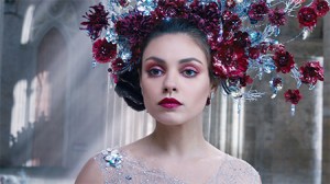 jupiterkunisheadpiece-jupiter-ascending-mila-kunis-is-the-one-for-the-wachowskis
